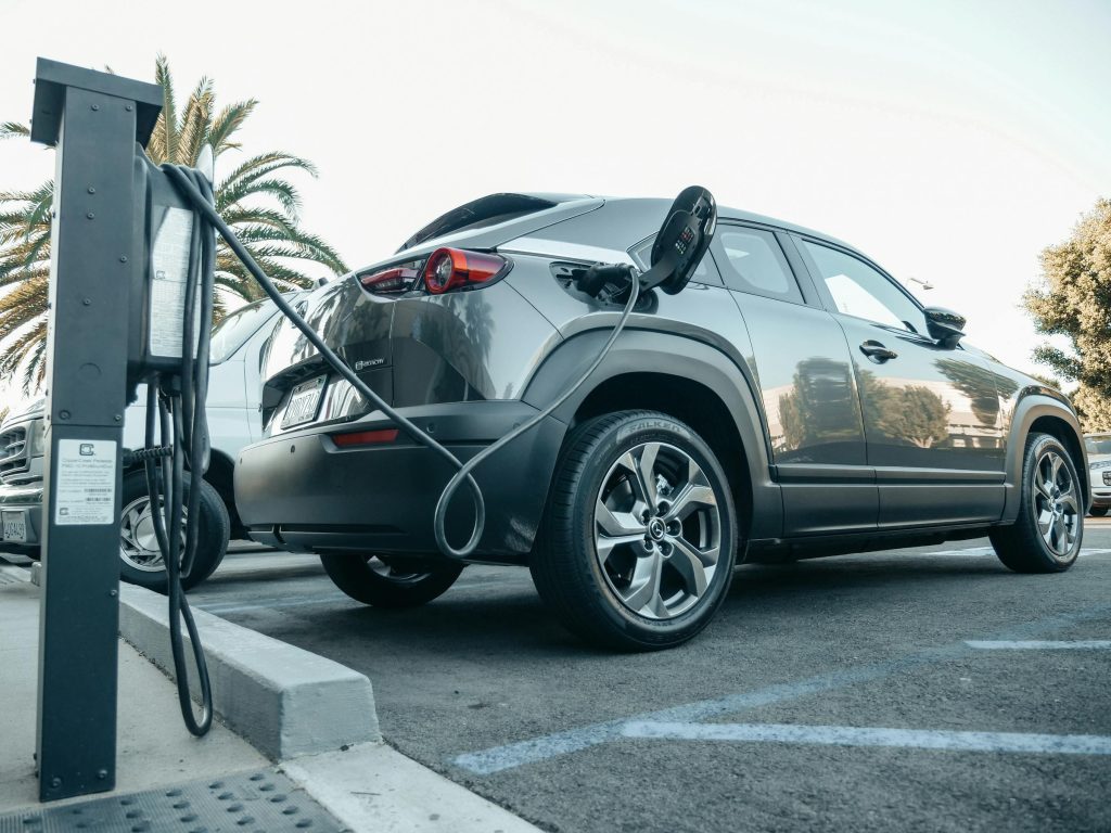 Elektrikli araç şarjı ve sürdürülebilir lojistik